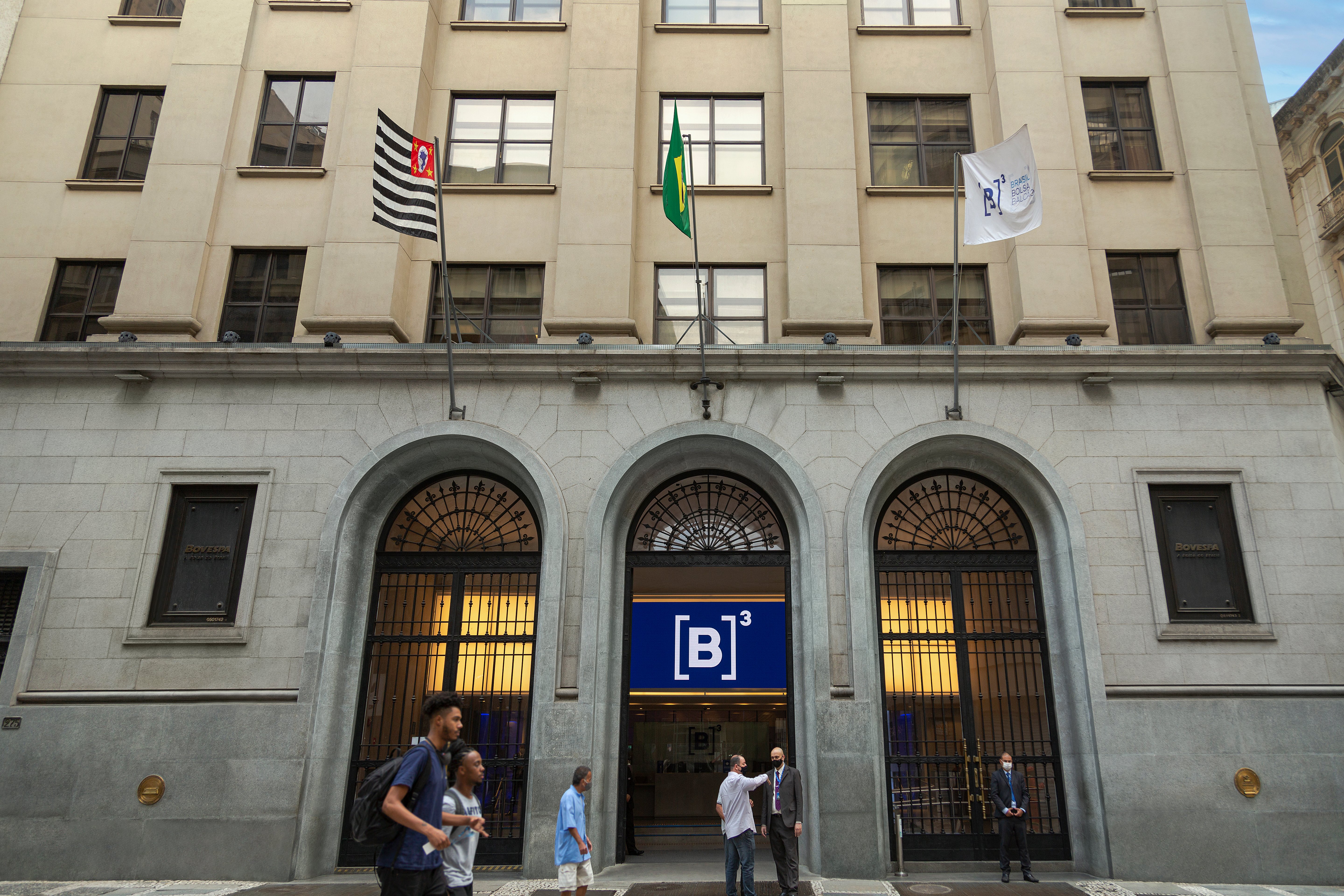 Ibovespa renova Máxima Histórica: entenda o otimismo que move o mercado